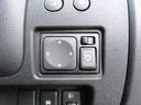 ニスモ　Ｓ　ＥＴＣ　アルミホイール　オートライト　スマートキー　電動格納ミラー　ＭＴ　盗難防止システム　衝突安全ボディ　ＡＢＳ　ＥＳＣ　Ｂｌｕｅｔｏｏｔｈ　エアコン　パワーステアリング　パワーウィンドウ（11枚目）