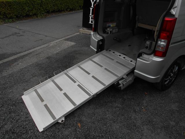 エブリイワゴン 　車いす移動車後部電動固定リアシート付　リモコン付　ハイルーフ　ドラレコ　社外ナビ　フルセグＴＶ　ＤＶＤ再生　ブルートゥース　キーレス　ＥＴＣ　社外アルミ　電動格納ミラー　チェーンベルト（40枚目）