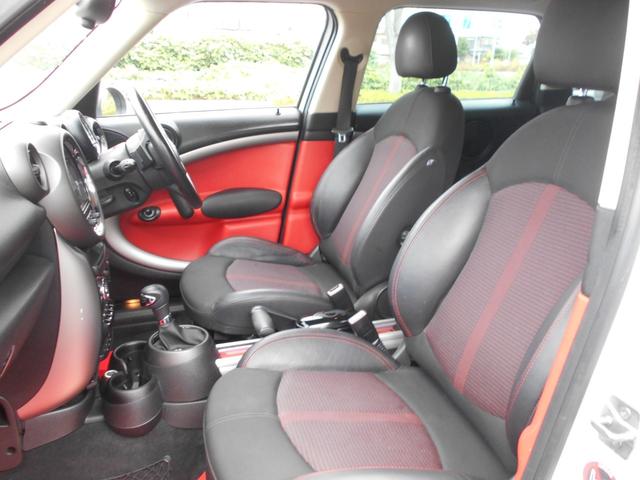 MINI クーパー クロスオーバー 新品ワンセグ付ナビ 新品ドラレコ プッシュスタート 17インチアルミ ETC チェーンベルト(11枚目)