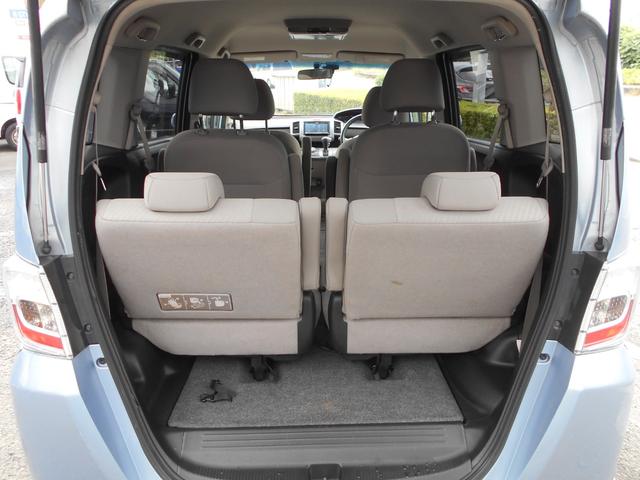 フリードハイブリッド ジャストセレクション 新品ワンセグ付ナビ 新品ドラレコ パワースライドドア スマートキー ETC ウィンカーミラー 社外15インチアルミ 純正HID リアスポイラー チェーンベルト(15枚目)