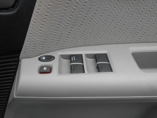 フリードハイブリッド ジャストセレクション 新品ワンセグ付ナビ 新品ドラレコ パワースライドドア スマートキー ETC ウィンカーミラー 社外15インチアルミ 純正HID リアスポイラー チェーンベルト(19枚目)