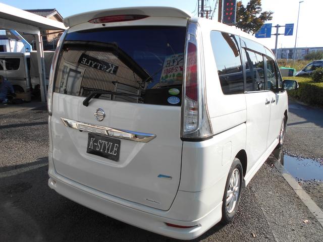 セレナ ２０Ｇ　純正ナビ　フルセグＴＶ　バックカメラ　ＤＶＤ再生　ブルートゥース　新品ドラレコ　エアロ　アルパインフリップダウンモニター　両側パワースライドドア　インテリキー　プッシュスタート　ＥＴＣ　チェーンベルト（28枚目）