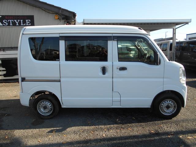 エブリイ ＰＣ　社外ナビ　フルセグＴＶ　バックカメラ　ＤＶＤ再生　ブルートゥース　新品ドラレコ　キーレス　パワーウィンドウ　ＥＴＣ　オーバーヘッドシェルフ　チェーンベルト（9枚目）