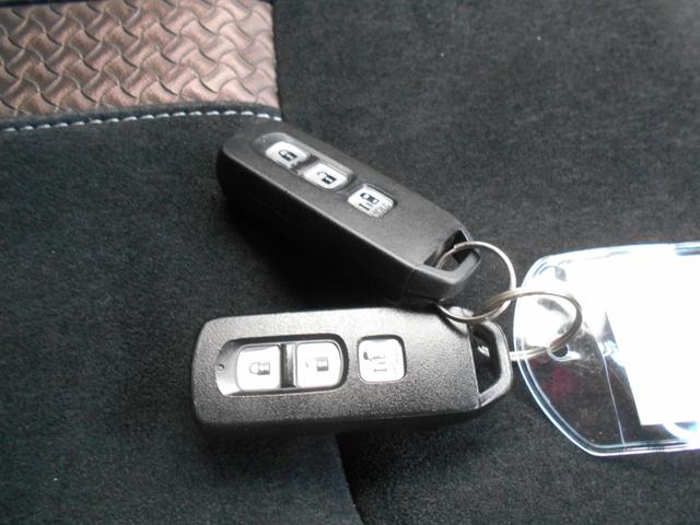 N-BOXカスタム G・L 純正ナビ フルセグTV バックカメラ DVD再生 新品ドラレコ パワースライドドア スマートキー プッシュスタート ETC ウィンカーミラー 純正アルミ LEDヘッドライト リアスポイラー Tチェーン(17枚目)