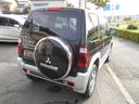 社外ナビ、ETC、HIDなど取り付け可能です♪ETCは納車までにセットアップまで可能♪HIDライトも格安にて承り中♪白色から色付きなどご希望の明るさに対応しています。詳しくは店員までお尋ねください。