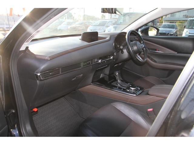 CX-30 20S Lパッケージ マツダコネクトナビTV/ブルートゥース/バックモニター/前後ドライブレコーダー/レーダークルーズ/ヘッドアップディスプレイ/クリアランスソナー/BSM/メモリー付きパワーシート/1オーナー(20枚目)
