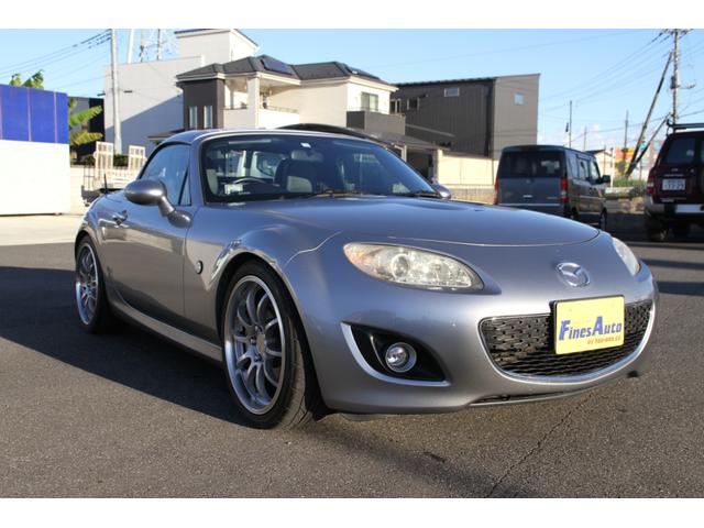 ロードスター RS RHT リトラクタブルハードトップ/BOSEサウンドシステム/6連奏CDチェンジャー/ブラックレザーシート/シートヒーター/アドバンレーシング18インチアルミ/車高調/HIDライト/オートエグゼエアクリーナー(20枚目)