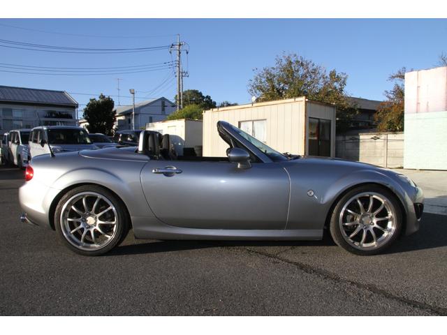 ロードスター RS RHT リトラクタブルハードトップ/BOSEサウンドシステム/6連奏CDチェンジャー/ブラックレザーシート/シートヒーター/アドバンレーシング18インチアルミ/車高調/HIDライト/オートエグゼエアクリーナー(30枚目)