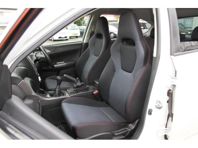インプレッサ 2.0GT HDDナビフルセグTV/ブルートゥースオーディオ/バックモニター/クルーズコントロール/スーパーキャットレーダー/HIDライト/ICターボ/4WD(16枚目)