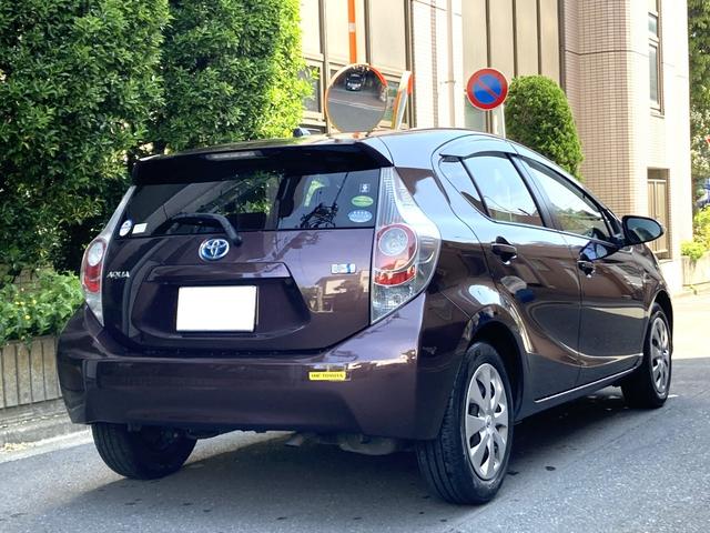 アクア Ｓ　ドライブレコーダー　ＥＴＣ　バックカメラ　ナビ　ＴＶ　スマートキー　アイドリングストップ　電動格納ミラー　ＣＶＴ　衝突安全ボディ　ＡＢＳ　ＥＳＣ　Ｂｌｕｅｔｏｏｔｈ　エアコン　パワーステアリング（15枚目）