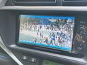 アクア Ｓ　ドライブレコーダー　ＥＴＣ　バックカメラ　ナビ　ＴＶ　スマートキー　アイドリングストップ　電動格納ミラー　ＣＶＴ　衝突安全ボディ　ＡＢＳ　ＥＳＣ　Ｂｌｕｅｔｏｏｔｈ　エアコン　パワーステアリング（5枚目）