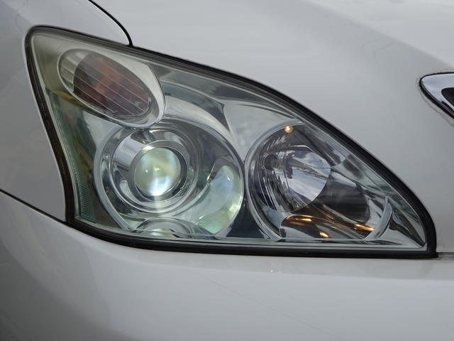 AIRS 4WD 黒革 大型サンルーフ 純正フルエアロ 純正ナビ 6連奏CD フロント・サイド・バックカメラ シートヒータ- エアサス ウッドコンビハンドル 電動テールゲート 純正18アルミ HID キーレス(12枚目)