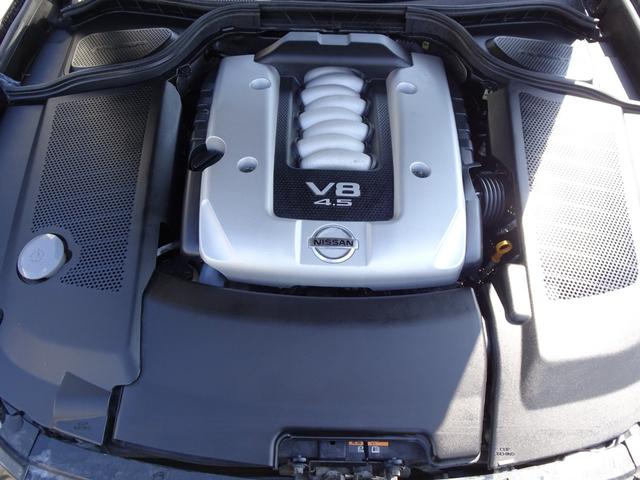 450GT V8エンジン 黒革 OPクリアテール 純正DVDナビ 6連奏CD バック/サイドカメラ シートエアコン 木目調パネル 助手席オットマン インテリキー プッシュスタート 純正18アルミ アナログクロック(6枚目)