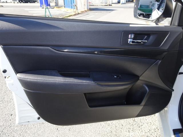 2.5i Bスポーツアイサイト 後期型 FB25エンジン タイミングチェーン 黒半革 衝突軽減ブレーキ 全車速追従クルコン レーンキープ 地デジTV 社外HDDナビ CD/DVD再生 Bluetooth音楽 音楽録音 スマートキー(60枚目)