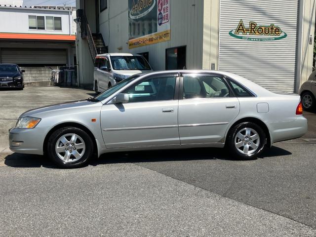プロナード ３．０　Ｖ６／１ＭＺエンジン　走行３６０００キロ　純正ＤＶＤナビ　純正ＣＤ／ＣＳ　木目調インパネ　キーレス　ＥＴＣ　リアコーナーセンサー　デュアルオートエアコン　革巻ハンドル　運転席パワーシート　純正１５ＡＷ（12枚目）
