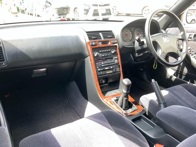 アスコット ２．０Ｓ　５速ＭＴ　直列５気筒縦置／Ｇ２０Ａエンジン　木目調インパネ　純正ＣＤオーディオ　ＦＭ／ＡＭラジオ　オートクルーズ　社外ＨＩＤ　フォグランプ　電動格納ミラー　オートエアコン　革巻ハンドル　純正１４アルミ（49枚目）