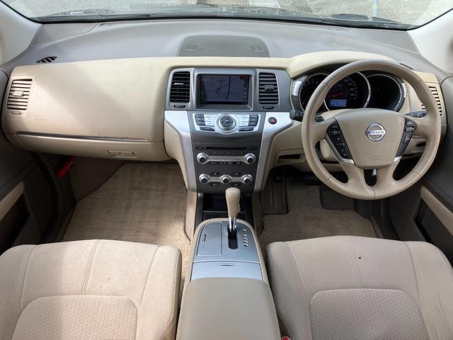 ムラーノ ２５０ＸＬ　後期型　レギュラーガソリン車　ＬＥＤデイライト　地デジＴＶ　Ｂｌｕｅｔｏｏｔｈ接続　純正ＨＤＤナビ　ＣＤ／ＤＶＤ再生　音楽録音　バック／サイドカメラ　クルコン　スマートキー　ＨＩＤ　純正１８アルミ（13枚目）
