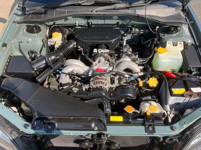 レガシィランカスター ランカスターＳ　アプライド最終Ｄ型　水平対向エンジン　純正ＭＯＭＯステアリング　社外インダッシュＤＶＤナビ　純正ＣＤ／ＭＤ　キーレス　ＨＩＤ　フォグ　カーゴファン　ＥＴＣ　ブラックウッド調インパネ　純正１６アルミ（8枚目）