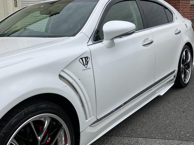 ＬＳ ＬＳ４６０　バージョンＣ　Ｉパッケージ　後期型　黒革　サンルーフ　ＷＡＬＤフルエアロ／フロントフェンダー　クレンツェ２０アルミ　レーダークルーズ　ＢＳＭ　地デジＴＶ　Ｂｌｕｅｔｏｏｔｈ接続　純正ＨＤＤナビ　ＣＤ／ＤＶＤ再生　バックカメラ（27枚目）