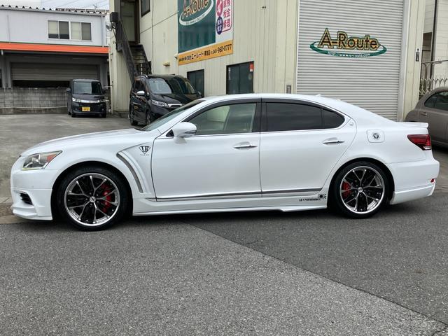 ＬＳ ＬＳ４６０　バージョンＣ　Ｉパッケージ　後期型　黒革　サンルーフ　ＷＡＬＤフルエアロ／フロントフェンダー　クレンツェ２０アルミ　レーダークルーズ　ＢＳＭ　地デジＴＶ　Ｂｌｕｅｔｏｏｔｈ接続　純正ＨＤＤナビ　ＣＤ／ＤＶＤ再生　バックカメラ（35枚目）
