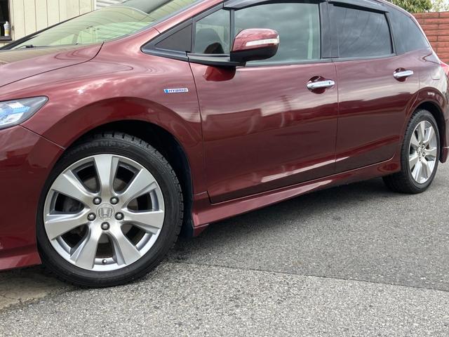 ジェイド ハイブリッドＸ　禁煙車　ホンダセンシング　コンフォートビューＰＫＧ　黒革　衝突軽減ブレーキ　レーダークルーズ　地デジＴＶ　Ｂｌｕｅｔｏｏｔｈ接続　社外メモリーナビ　ＤＶＤ再生　Ｂカメラ　ＬＥＤライト　３列６人乗（9枚目）