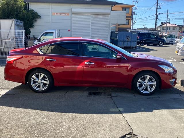 ティアナ XV ナビAVMパッケージ 黒革 サンルーフ 衝突軽減ブレーキ クルコン 全方位カメラ 助手席電動オットマン シートベンチレーション 地デジTV Bluetooth接続 純正メモリーナビ CD/DVD再生 ドラレコ 純正17AW(34枚目)