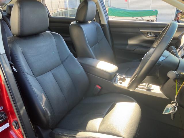 ティアナ XV ナビAVMパッケージ 黒革 サンルーフ 衝突軽減ブレーキ クルコン 全方位カメラ 助手席電動オットマン シートベンチレーション 地デジTV Bluetooth接続 純正メモリーナビ CD/DVD再生 ドラレコ 純正17AW(53枚目)