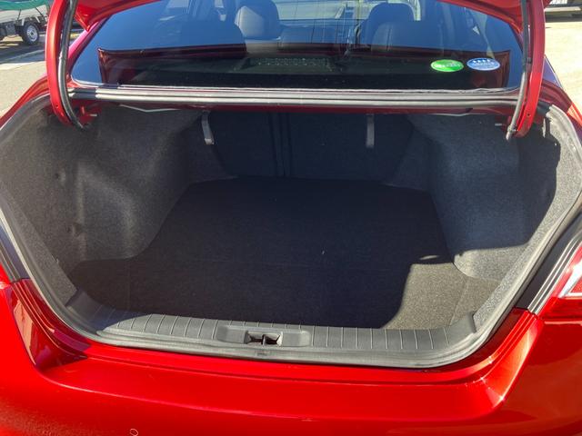 ティアナ XV ナビAVMパッケージ 黒革 サンルーフ 衝突軽減ブレーキ クルコン 全方位カメラ 助手席電動オットマン シートベンチレーション 地デジTV Bluetooth接続 純正メモリーナビ CD/DVD再生 ドラレコ 純正17AW(60枚目)