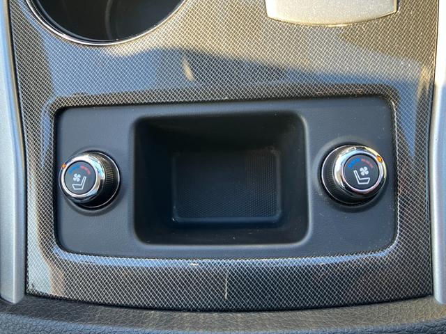 ティアナ XV ナビAVMパッケージ 黒革 サンルーフ 衝突軽減ブレーキ クルコン 全方位カメラ 助手席電動オットマン シートベンチレーション 地デジTV Bluetooth接続 純正メモリーナビ CD/DVD再生 ドラレコ 純正17AW(70枚目)