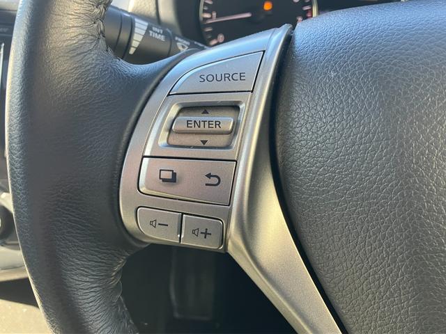 ティアナ XV ナビAVMパッケージ 黒革 サンルーフ 衝突軽減ブレーキ クルコン 全方位カメラ 助手席電動オットマン シートベンチレーション 地デジTV Bluetooth接続 純正メモリーナビ CD/DVD再生 ドラレコ 純正17AW(71枚目)