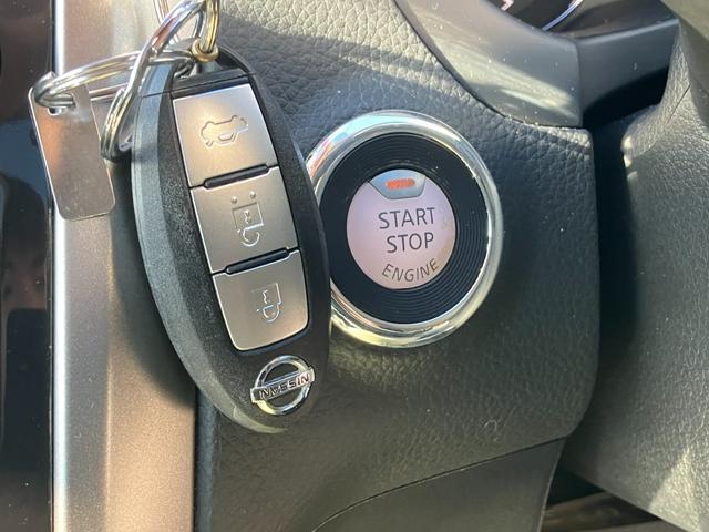 ティアナ XV ナビAVMパッケージ 黒革 サンルーフ 衝突軽減ブレーキ クルコン 全方位カメラ 助手席電動オットマン シートベンチレーション 地デジTV Bluetooth接続 純正メモリーナビ CD/DVD再生 ドラレコ 純正17AW(75枚目)