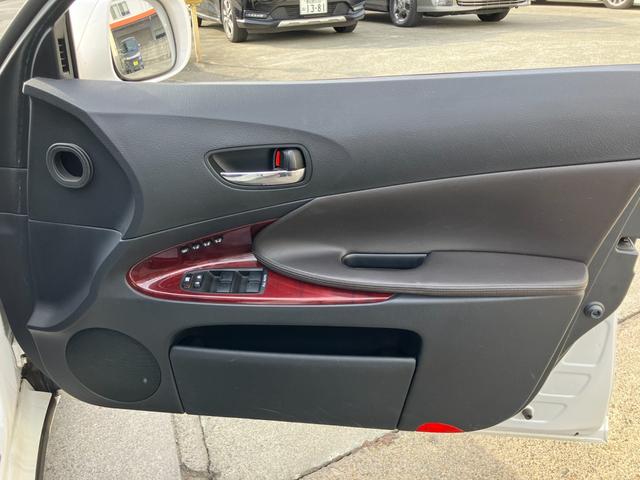ＧＳ ＧＳ３５０　後期型　黒革　サンルーフ　シートベンチレーション　純正ＨＤＤナビ　ＣＤ　音楽録音　バックカメラ　スマートキー　ウッドコンビハンドル　ＡＦＳ　ＨＩＤ　フォグ　オートライト　リアスモーク施工　純正１８ＡＷ（60枚目）
