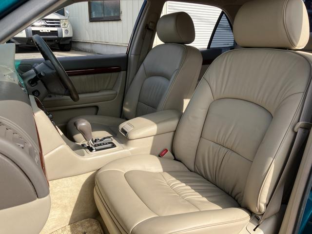 TOYOTA PROGRES NC300