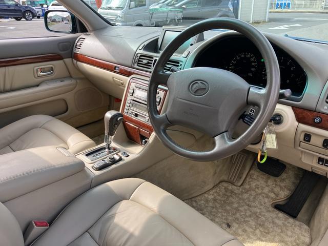 TOYOTA PROGRES NC300