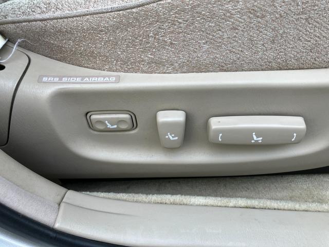 プログレ ＮＣ２５０　ウォールナットパッケージ　前期型　直６／１ＪＺ－ＧＥエンジン　本木パネル　ウッドコンビハンドル　キーレス　純正ＤＶＤナビ　ハーフシートカバー　純正アナログクロック　パワーシート　左右独立Ａ／Ｃ　電動ステアチルト　純正１５アルミ（70枚目）