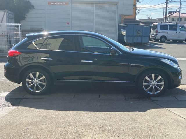 スカイラインクロスオーバー ３７０ＧＴ　黒半革　衝突軽減ブレーキ　レーダークルーズ　ＢＯＳＥ音響　地デジＴＶ　Ｂｌｕｅｔｏｏｔｈ接続　純正ＨＤＤナビ　ＣＤ／ＤＶＤ再生　音楽録音　バック／サイドカメラ　スマートキー　後席電動格納　純正１８ＡＷ（34枚目）