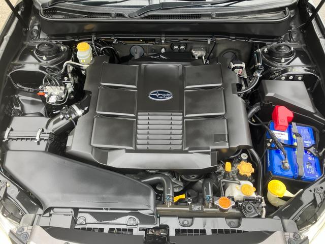 レガシィアウトバック ３．６Ｒ　ＳＩクルーズ　禁煙車　黒革　水平対向６気筒エンジン　タイミングチェーン　レギュラーガソリン車　レーダークルーズ　ＳＩ－ＤＲＩＶＥ　パドルシフト　純正ＨＤＤナビ　ＣＤ／ＤＶＤ再生　音楽録音　バックカメラ　地デジＴＶ（8枚目）