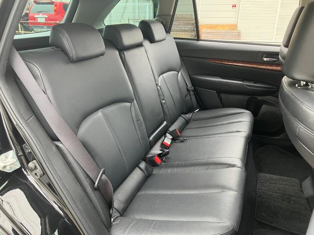 レガシィアウトバック ３．６Ｒ　ＳＩクルーズ　禁煙車　黒革　水平対向６気筒エンジン　タイミングチェーン　レギュラーガソリン車　レーダークルーズ　ＳＩ－ＤＲＩＶＥ　パドルシフト　純正ＨＤＤナビ　ＣＤ／ＤＶＤ再生　音楽録音　バックカメラ　地デジＴＶ（53枚目）