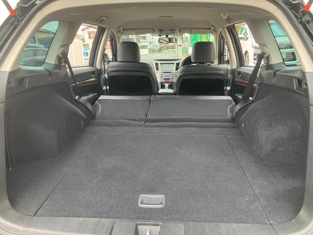 レガシィアウトバック ３．６Ｒ　ＳＩクルーズ　禁煙車　黒革　水平対向６気筒エンジン　タイミングチェーン　レギュラーガソリン車　レーダークルーズ　ＳＩ－ＤＲＩＶＥ　パドルシフト　純正ＨＤＤナビ　ＣＤ／ＤＶＤ再生　音楽録音　バックカメラ　地デジＴＶ（56枚目）