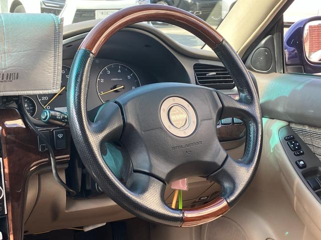 レガシィランカスター ランカスター　水平対向エンジン　デュアルレンジ　５速ＭＴ　サンルーフ　４ＷＤ　ハーフレザー　純正ＭＯＭＯウッドコンビハンドル　ウッド調インパネ　マッキントッシュＣＤ／ＭＤ　キーレス　ＥＴＣ　トノカバー　純正１６ＡＷ（50枚目）