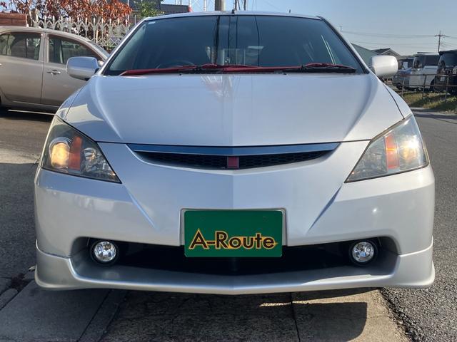 ＷｉＬＬ ＶＳ ２ＺＺ－ＧＥ　１．８ＶＶＴＬ－ｉ　タイミングチェーン　純正フルエアロ　リアスポイラー　純正１６アルミ　ステアリングシフト　キーレス　純正ＣＤ／ＭＤデッキ　革巻ハンドル　オートエアコン　プライバシーガラス　純正フロアマット　電格ミラー（7枚目）