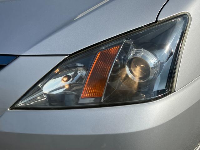 ＷｉＬＬ ＶＳ ２ＺＺ－ＧＥ　１．８ＶＶＴＬ－ｉ　タイミングチェーン　純正フルエアロ　リアスポイラー　純正１６アルミ　ステアリングシフト　キーレス　純正ＣＤ／ＭＤデッキ　革巻ハンドル　オートエアコン　プライバシーガラス　純正フロアマット　電格ミラー（25枚目）