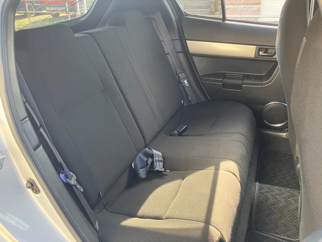 ＷｉＬＬ ＶＳ ２ＺＺ－ＧＥ　１．８ＶＶＴＬ－ｉ　タイミングチェーン　純正フルエアロ　リアスポイラー　純正１６アルミ　ステアリングシフト　キーレス　純正ＣＤ／ＭＤデッキ　革巻ハンドル　オートエアコン　プライバシーガラス　純正フロアマット　電格ミラー（53枚目）