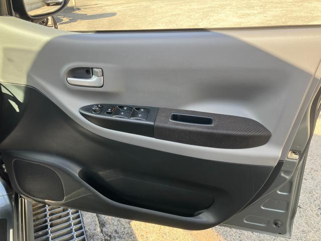 ソニカ ＲＳリミテッド　ターボ　社外ブーストメーター　コペン用純正アルミ　ベンチシート　スマートキー　前後ドラレコ　地デジＴＶ　社外メモリーナビ　純正ＭＯＭＯステアリング　ＨＩＤ　フォグ　オートエアコン　ステアリングリモコン（57枚目）