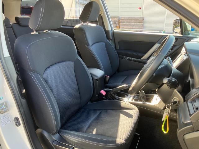 フォレスター 2.0i-L 1オーナー 6速MT 4WD クルコン SI-DRIVE 地デジTV Bluetooth接続 社外メモリーナビ CD/DVD再生 バックカメラ キーレス HID 前後フォグ オートライト 純正17AW(14枚目)