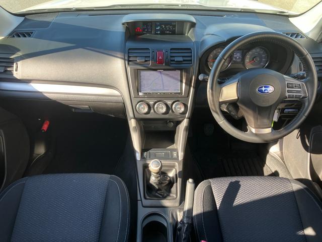 フォレスター 2.0i-L 1オーナー 6速MT 4WD クルコン SI-DRIVE 地デジTV Bluetooth接続 社外メモリーナビ CD/DVD再生 バックカメラ キーレス HID 前後フォグ オートライト 純正17AW(58枚目)