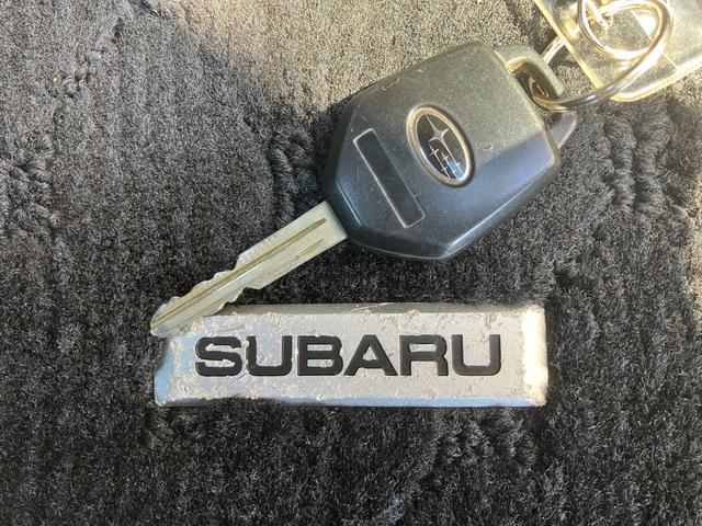 フォレスター 2.0i-L 1オーナー 6速MT 4WD クルコン SI-DRIVE 地デジTV Bluetooth接続 社外メモリーナビ CD/DVD再生 バックカメラ キーレス HID 前後フォグ オートライト 純正17AW(68枚目)