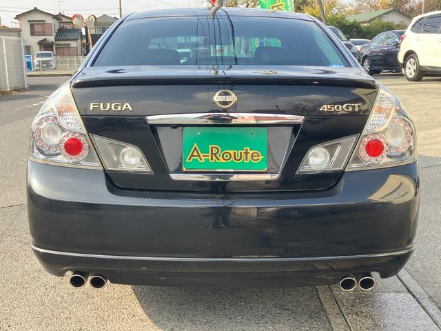 フーガ ＧＴスポーツＰスタイリッシュブラックＬＴＤＩＩ　Ｖ８エンジン　１オーナー　黒革　純正エアロ　純正ＯＰクリアテール　専用１９アルミ　シートベンチレーション　助手席電動オットマン　純正ＤＶＤナビ　６連ＣＤ　バック＆サイドカメラ　スマートキー　キセノン（31枚目）