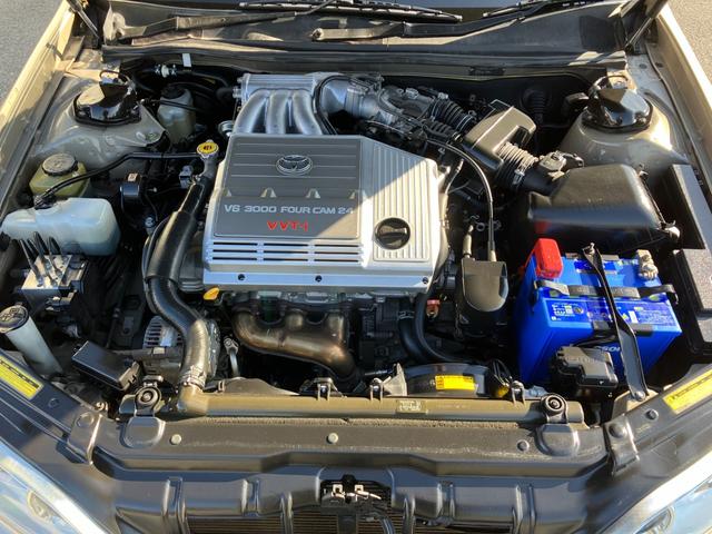 ウィンダム ３．０Ｇ　コーチエディション　後期型　Ｖ６／１ＭＺエンジン　サンルーフ　専用ＣＯＡＣＨ製レザーシート　純正メッキ１５アルミ　ウッドコンビハンドル／インパネ　キーレス　クルコン　ゴールドエンブレム　ＨＩＤ　オートライト　フォグランプ（8枚目）