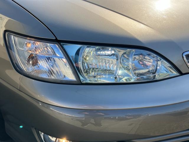 ウィンダム ３．０Ｇ　コーチエディション　後期型　Ｖ６／１ＭＺエンジン　サンルーフ　専用ＣＯＡＣＨ製レザーシート　純正メッキ１５アルミ　ウッドコンビハンドル／インパネ　キーレス　クルコン　ゴールドエンブレム　ＨＩＤ　オートライト　フォグランプ（26枚目）